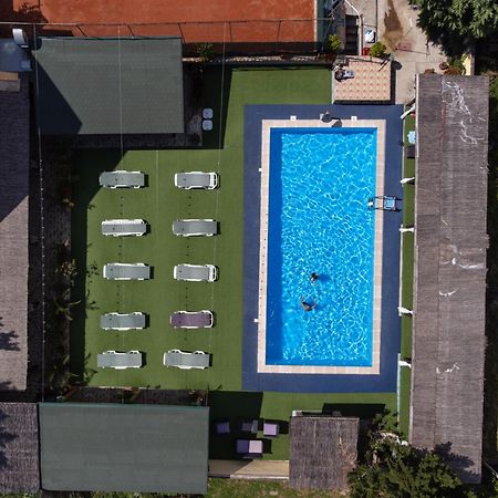 아파틴 Garden House B&B 외부 사진