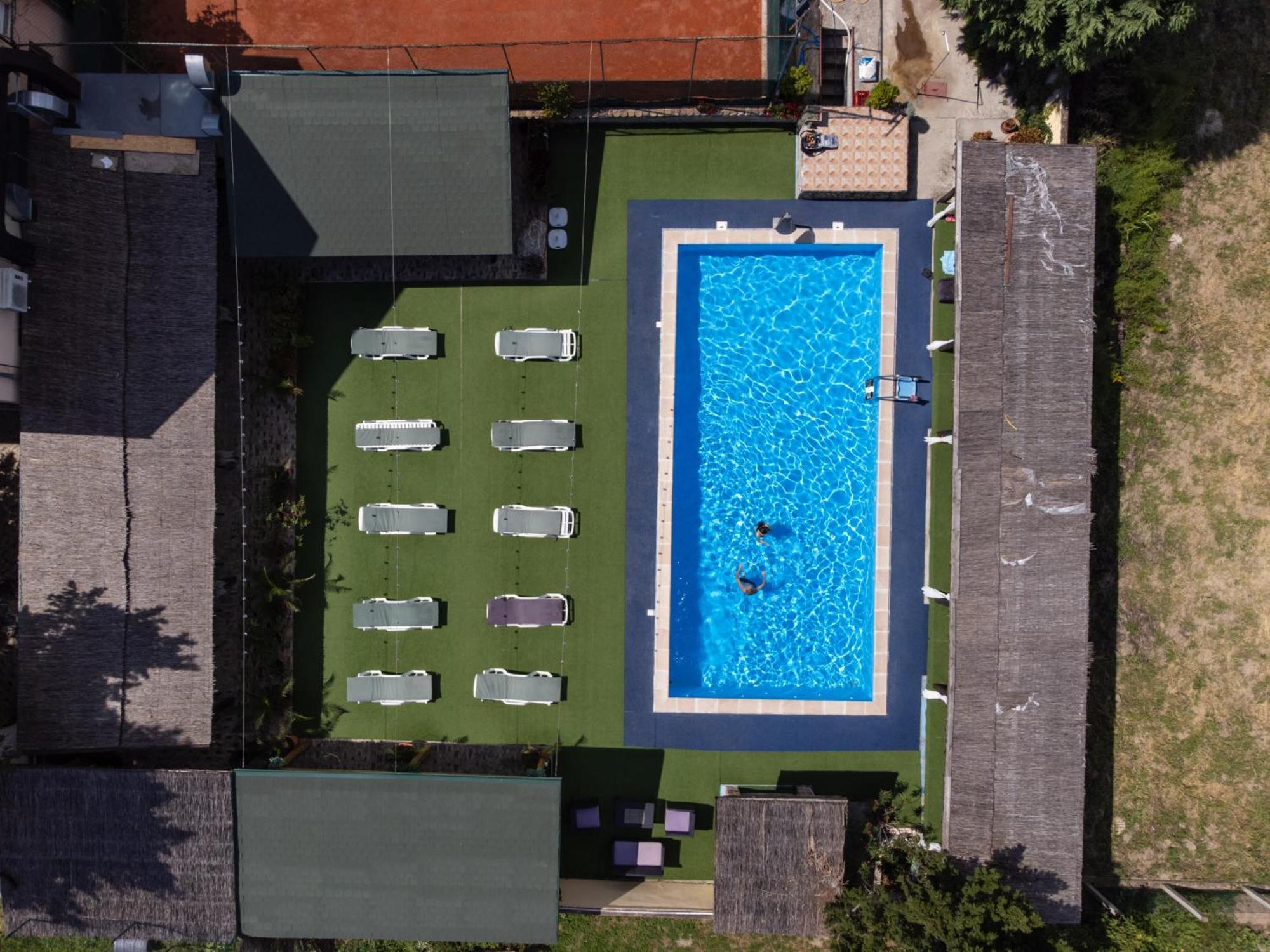 아파틴 Garden House B&B 외부 사진